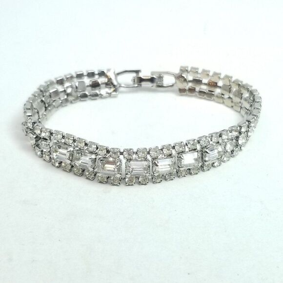Vintage Rhinestone Bracelet, Rectangle Shape Rhinestones, Retro 50s Sparkle - Picture 5 of 5